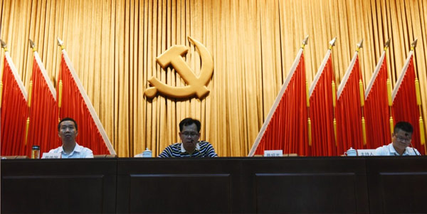 順德區(qū)文化體育局副局長(zhǎng)羅遠(yuǎn)光